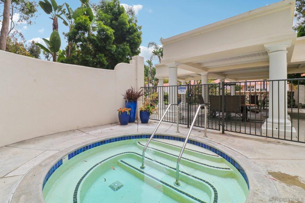 13473 Caminito Carmel