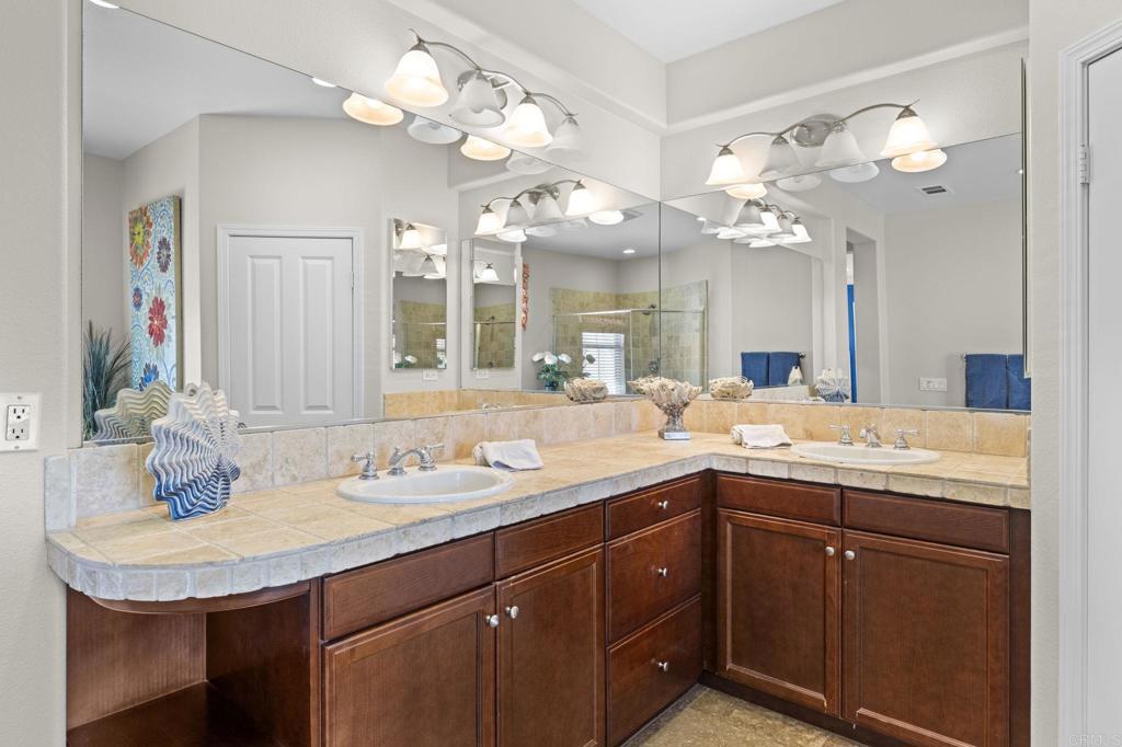 13502 Blue Lace Trail