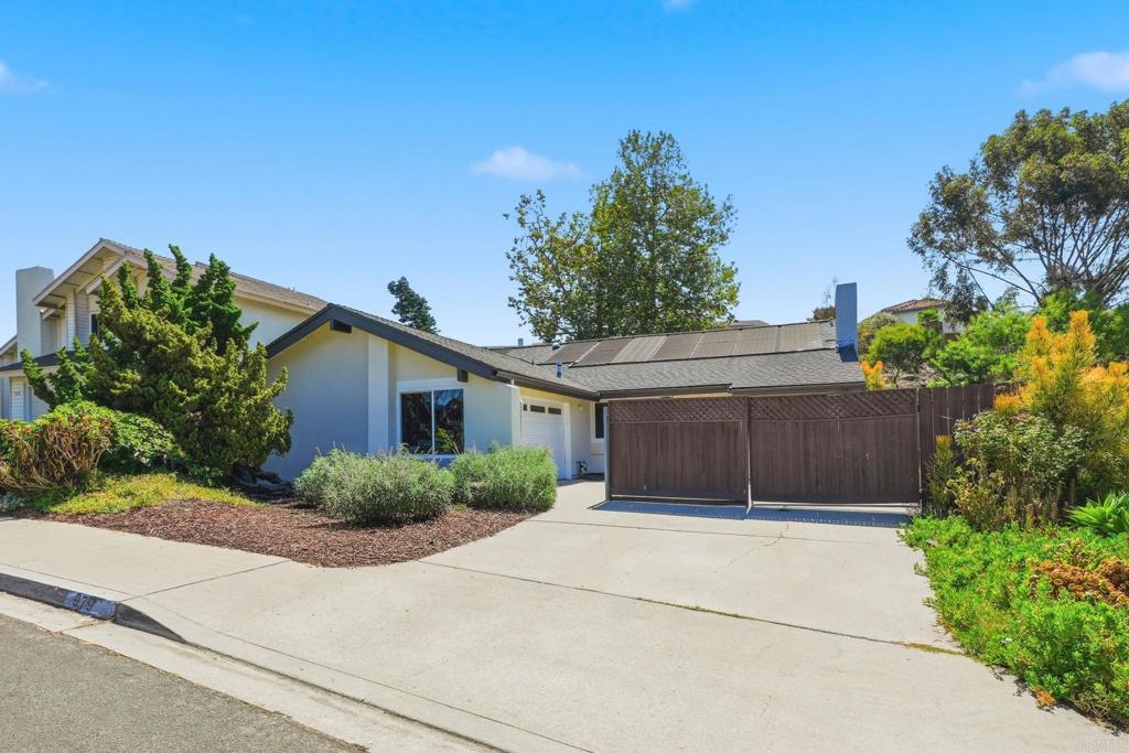 979 Calma Drive