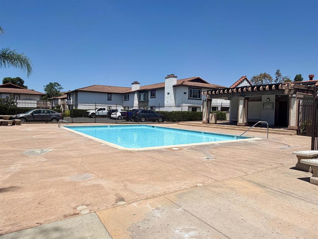10258 Norma Gardens Dr 4
