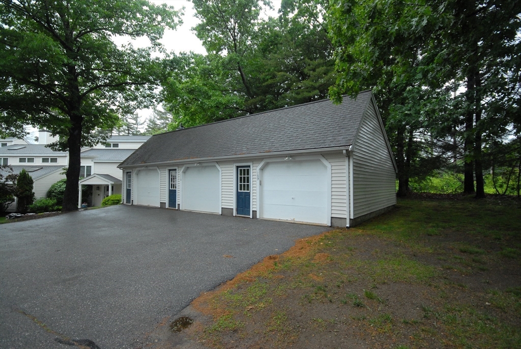 109 Parkhurst Dr # 109