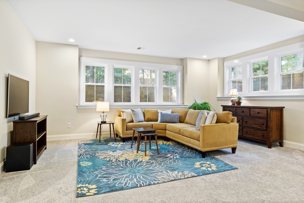 8 Sweet Birch Lane # 8