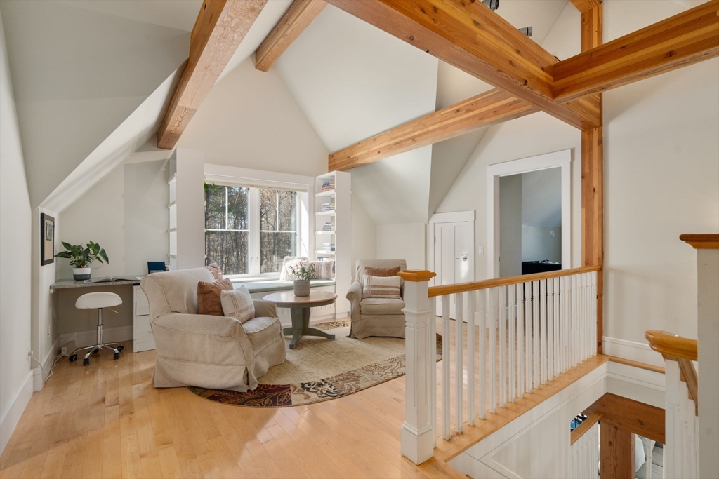 899 Lowell Rd