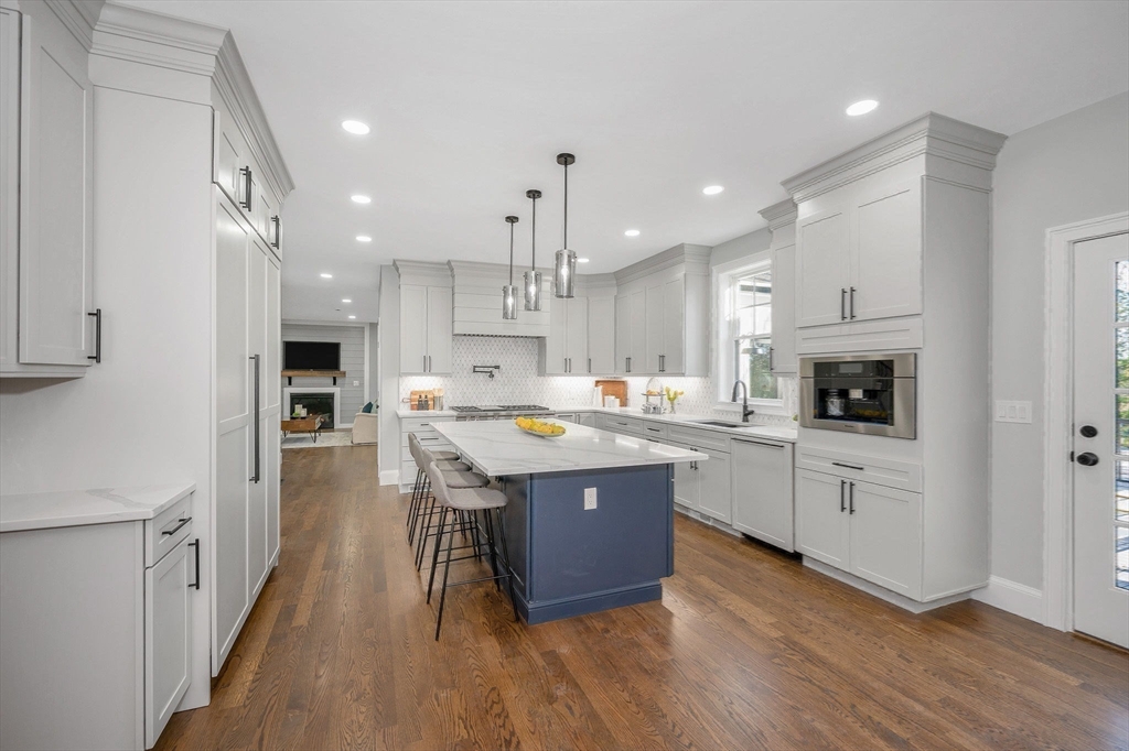 30 Fox Hill Drive