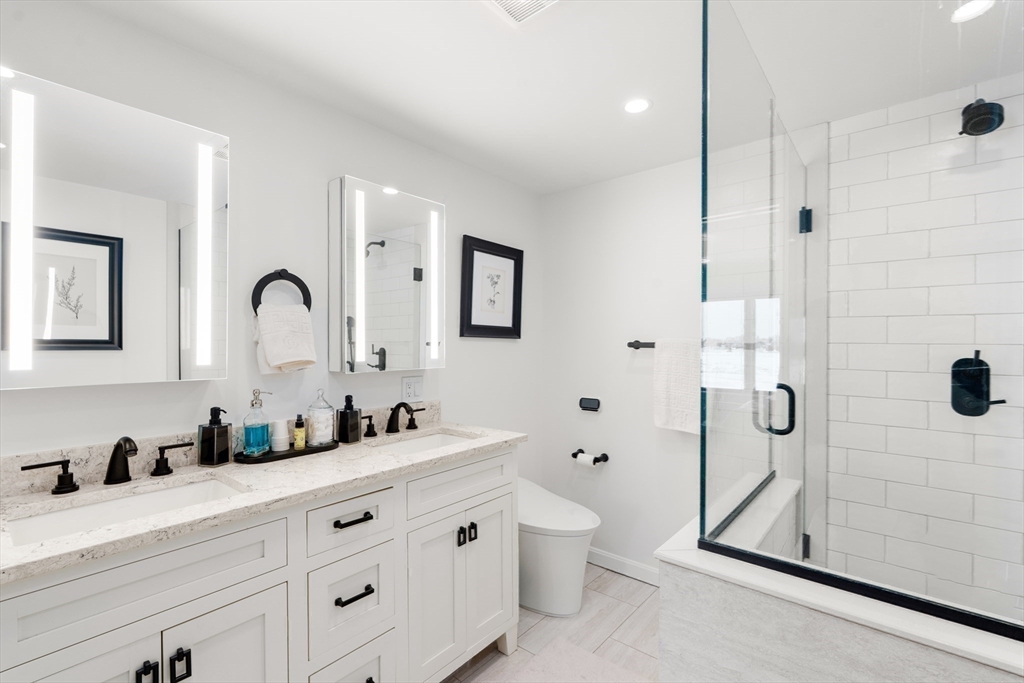 21 Harbourside Rd # 26