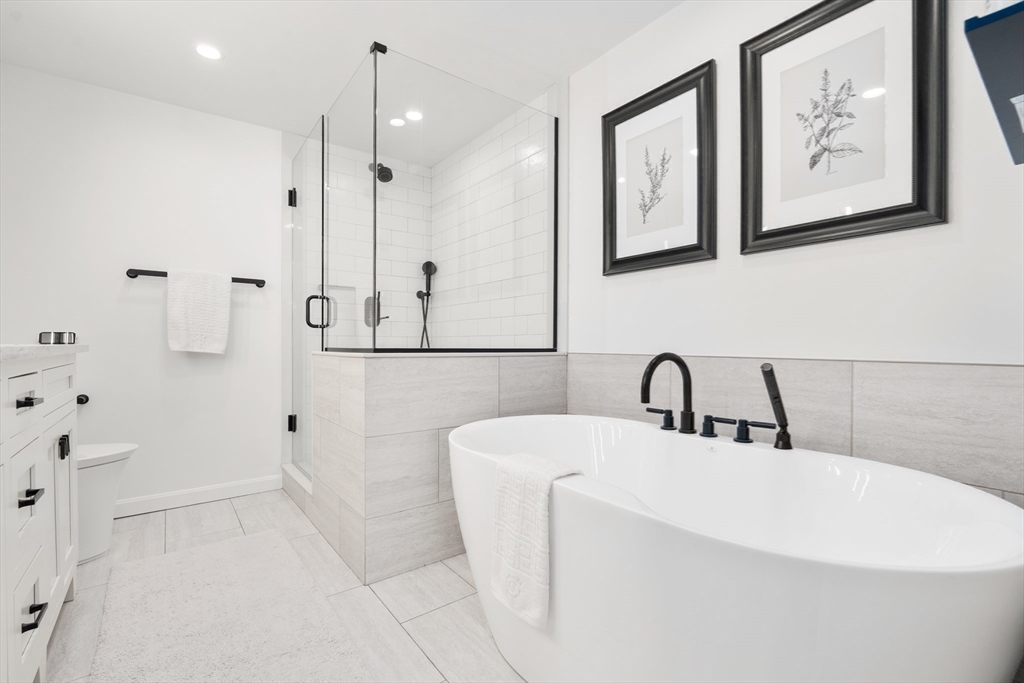 21 Harbourside Rd # 26