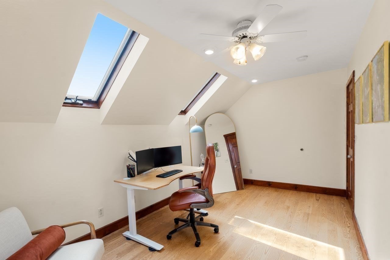 12 Oconnell Avenue # 12
