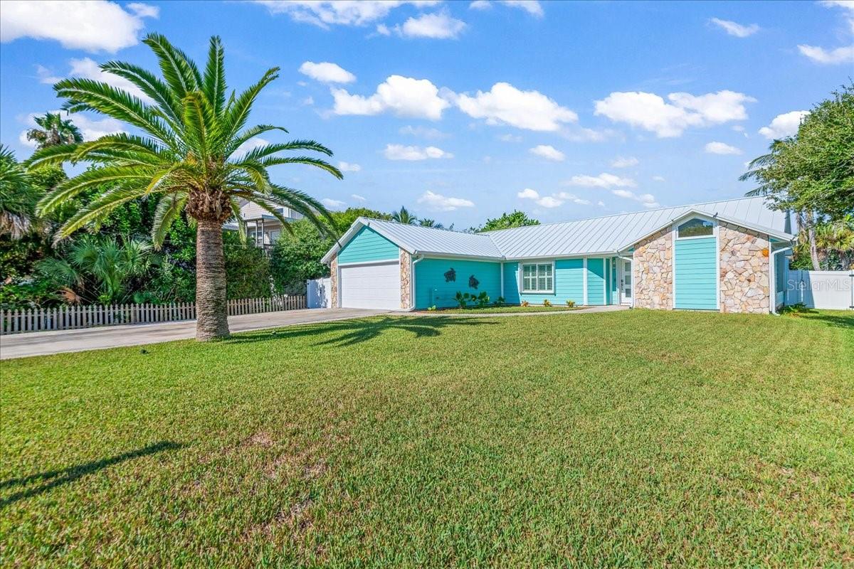 5120 PALM DR
