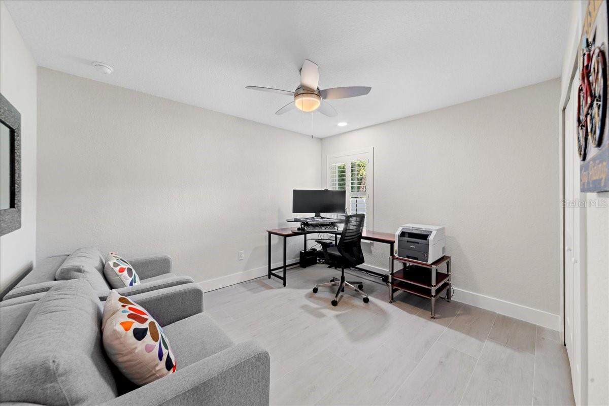 5120 PALM DR