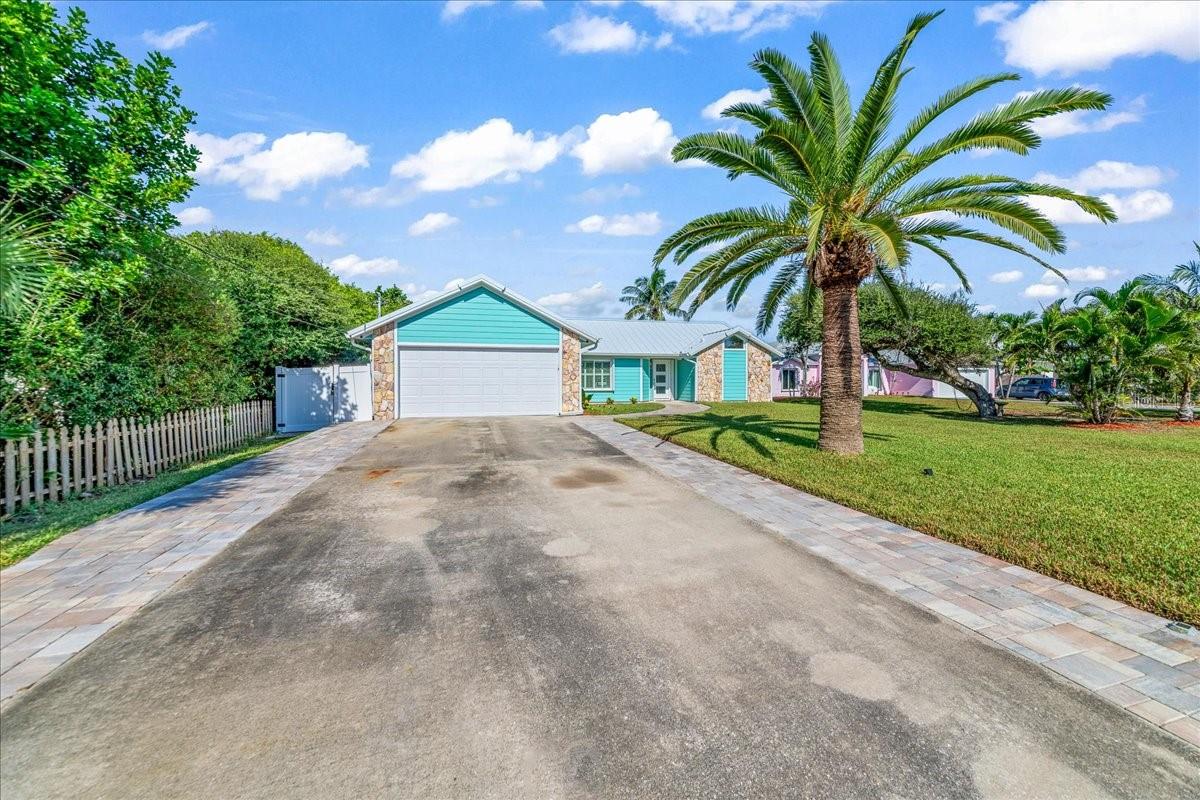 5120 PALM DR