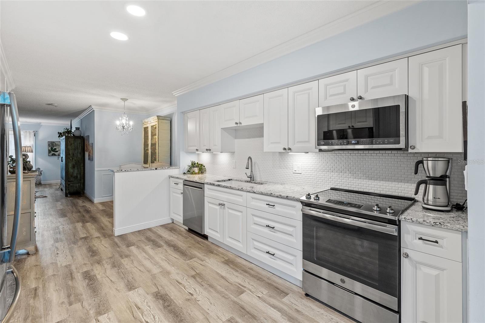 1330 SNELL ISLE BLVD NE #4