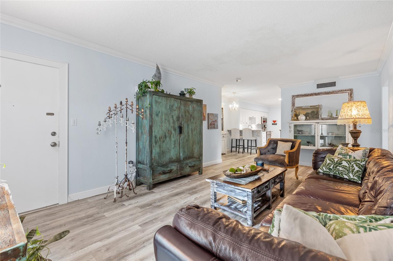 1330 SNELL ISLE BLVD NE #4