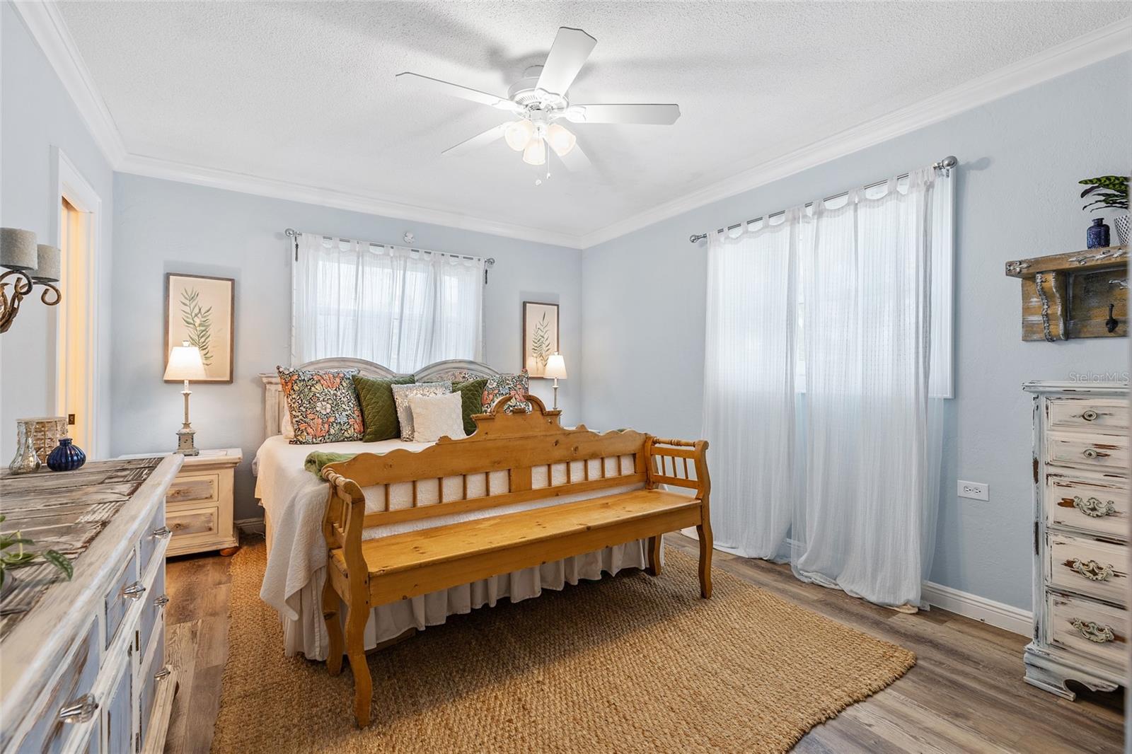 1330 SNELL ISLE BLVD NE #4