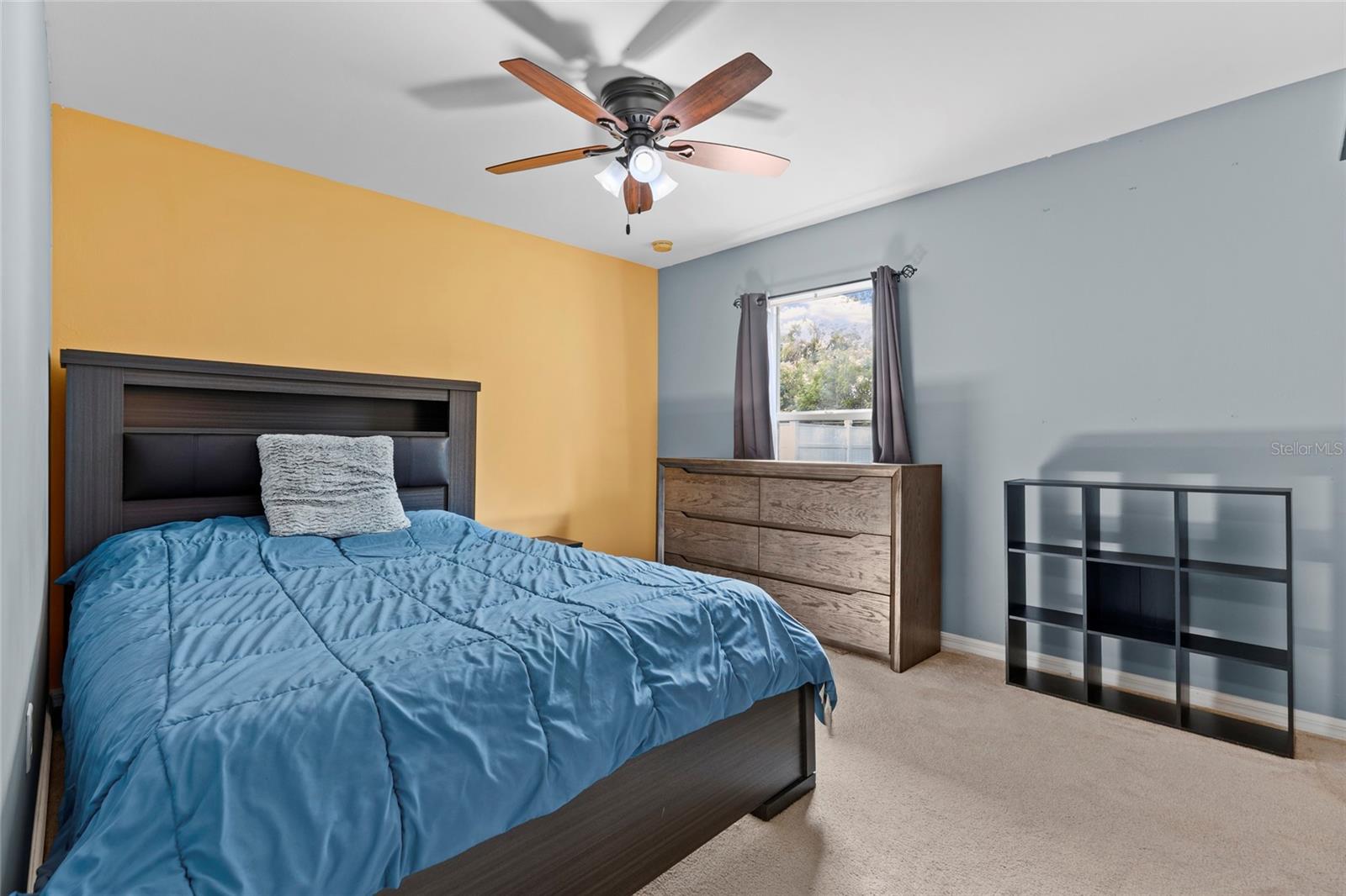 2502 NATURE POINTE LOOP