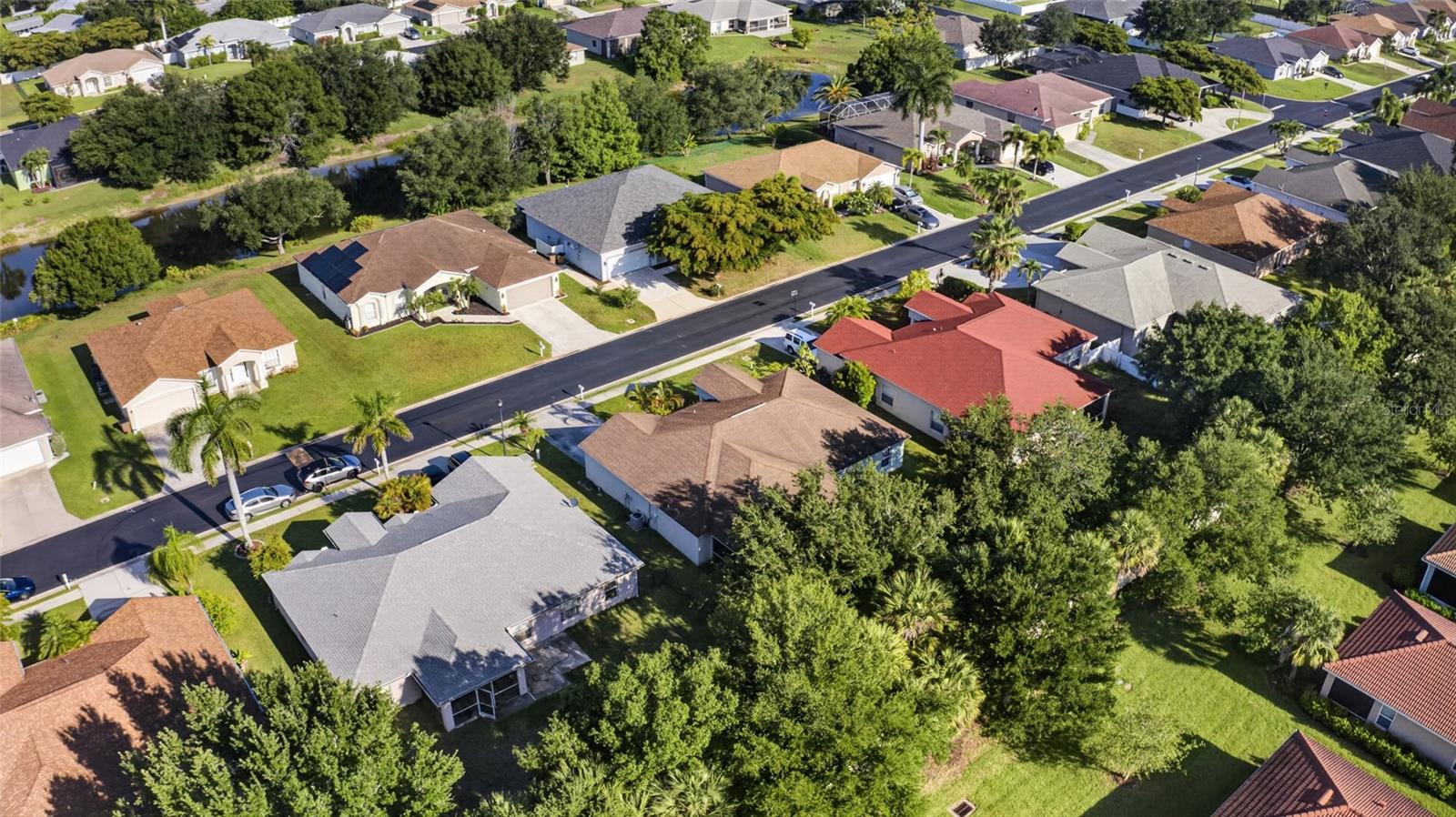 2502 NATURE POINTE LOOP
