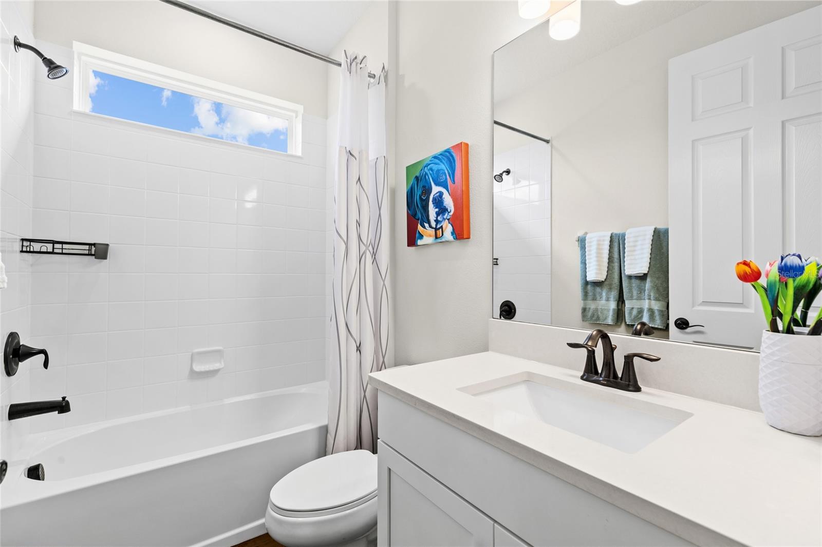 6211 SEA AIR DR