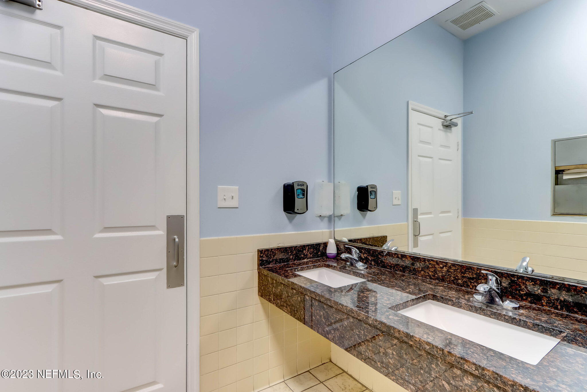 170 VERA CRUZ DR Unit: 322