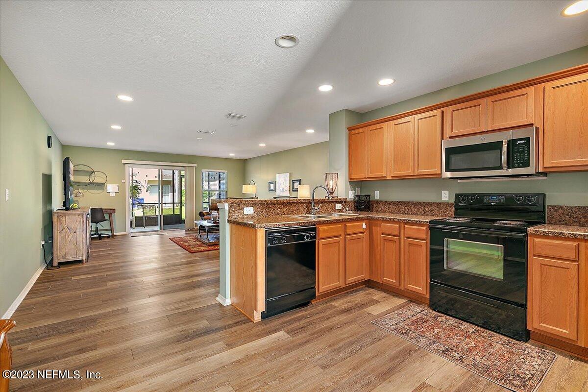 634 CABERNET PL