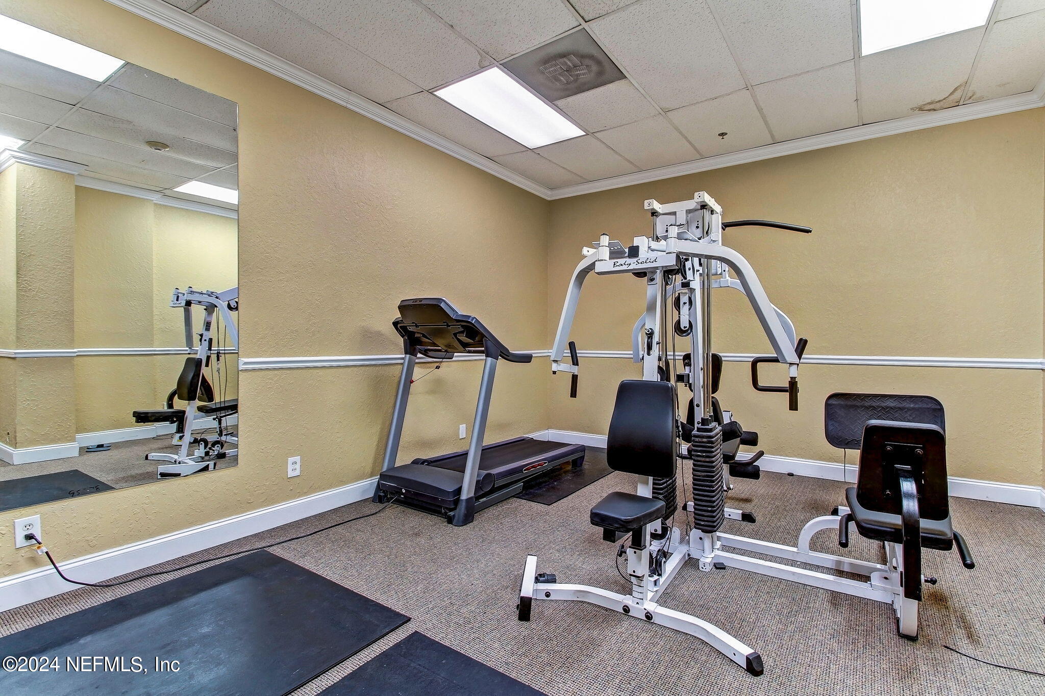 311 W ASHLEY Street, 1214