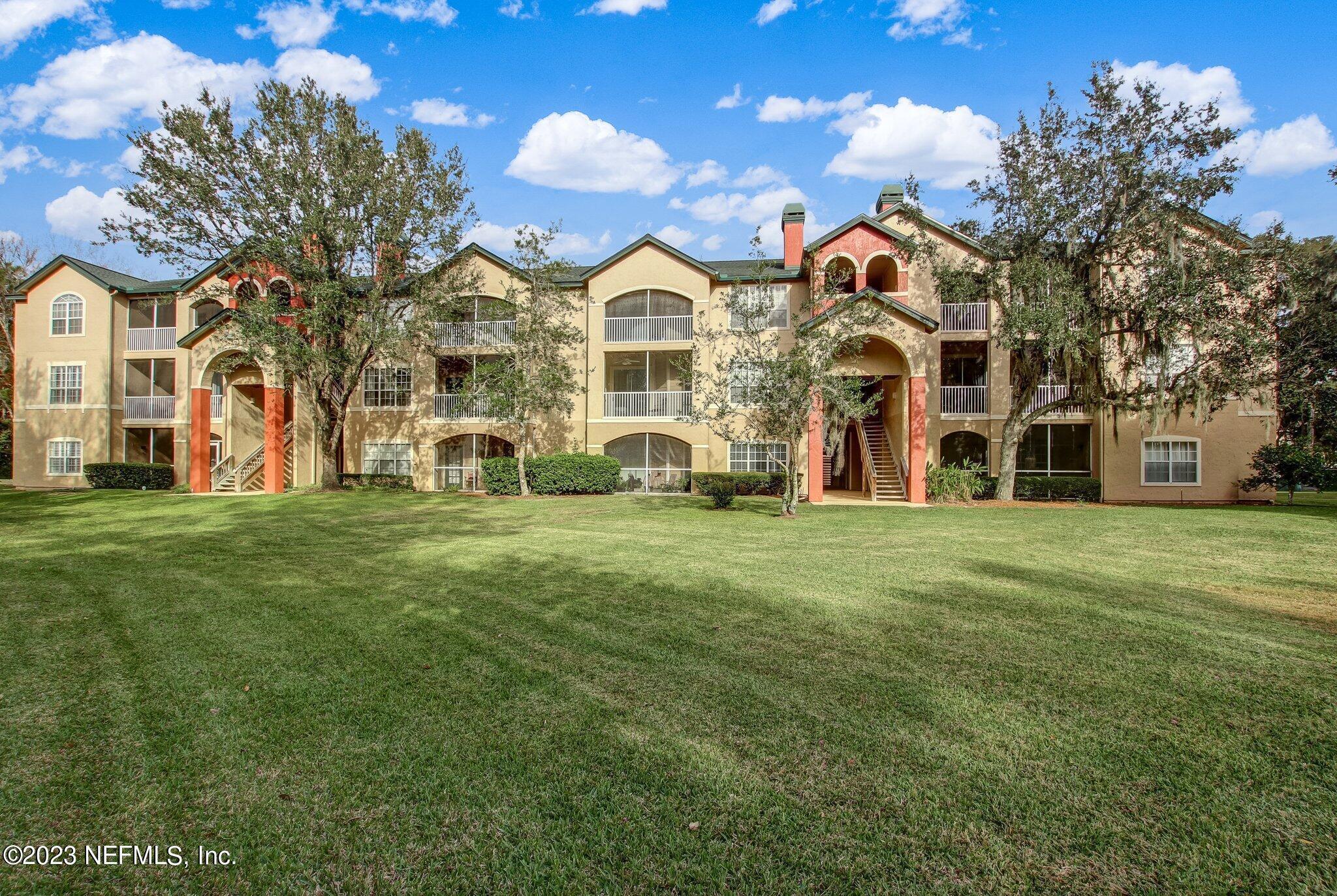 170 VERACRUZ Drive, 322