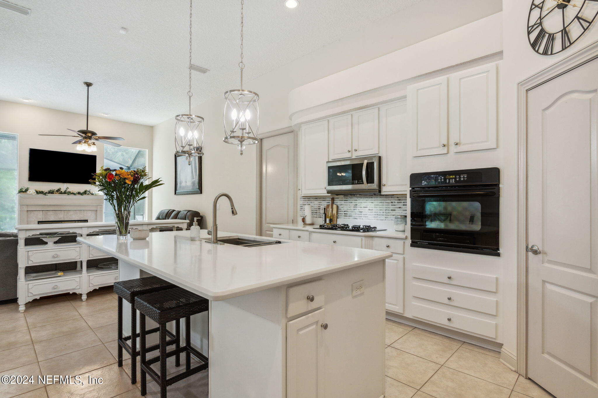 508 HONEY LOCUST Lane