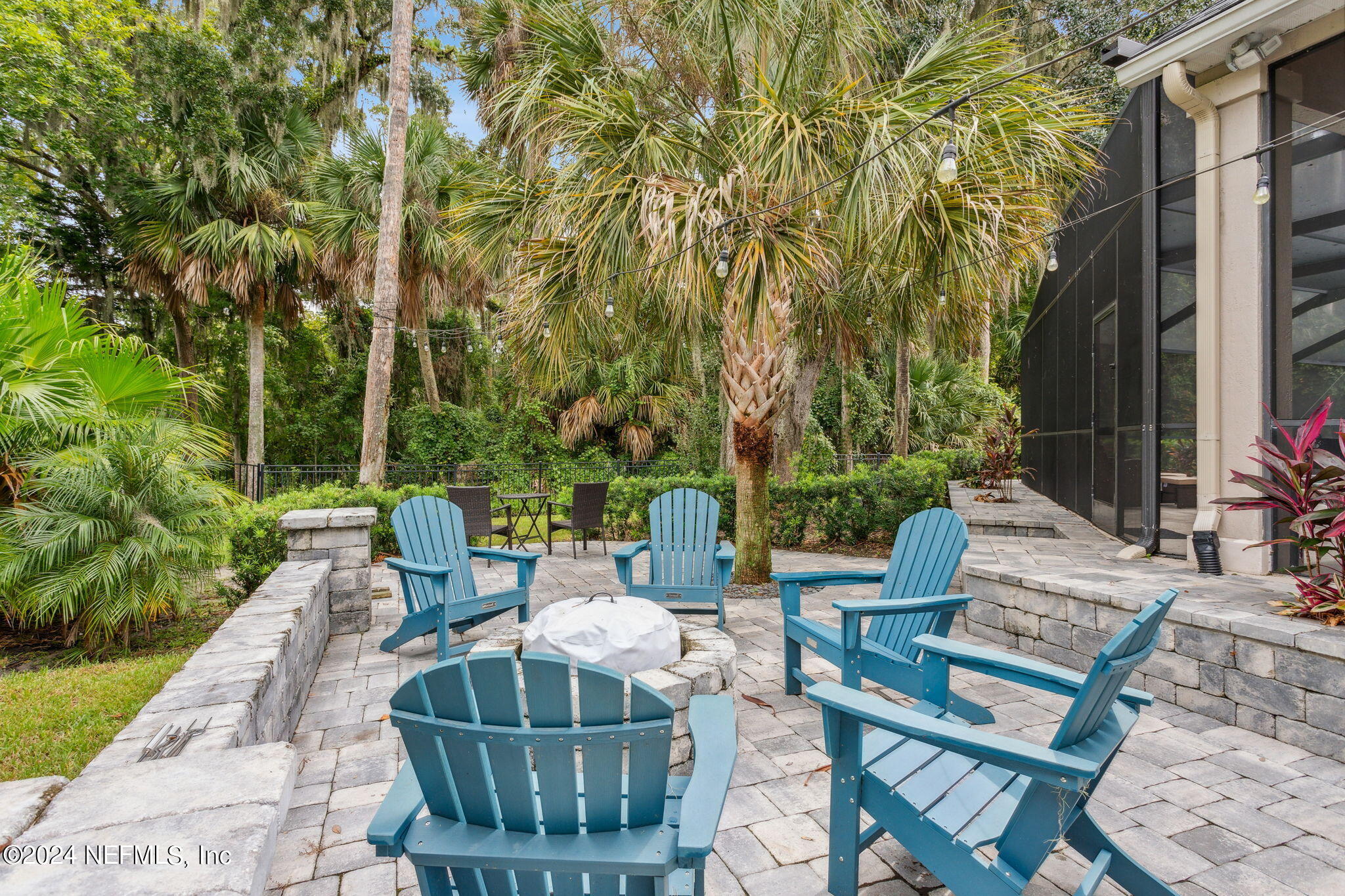 508 HONEY LOCUST Lane
