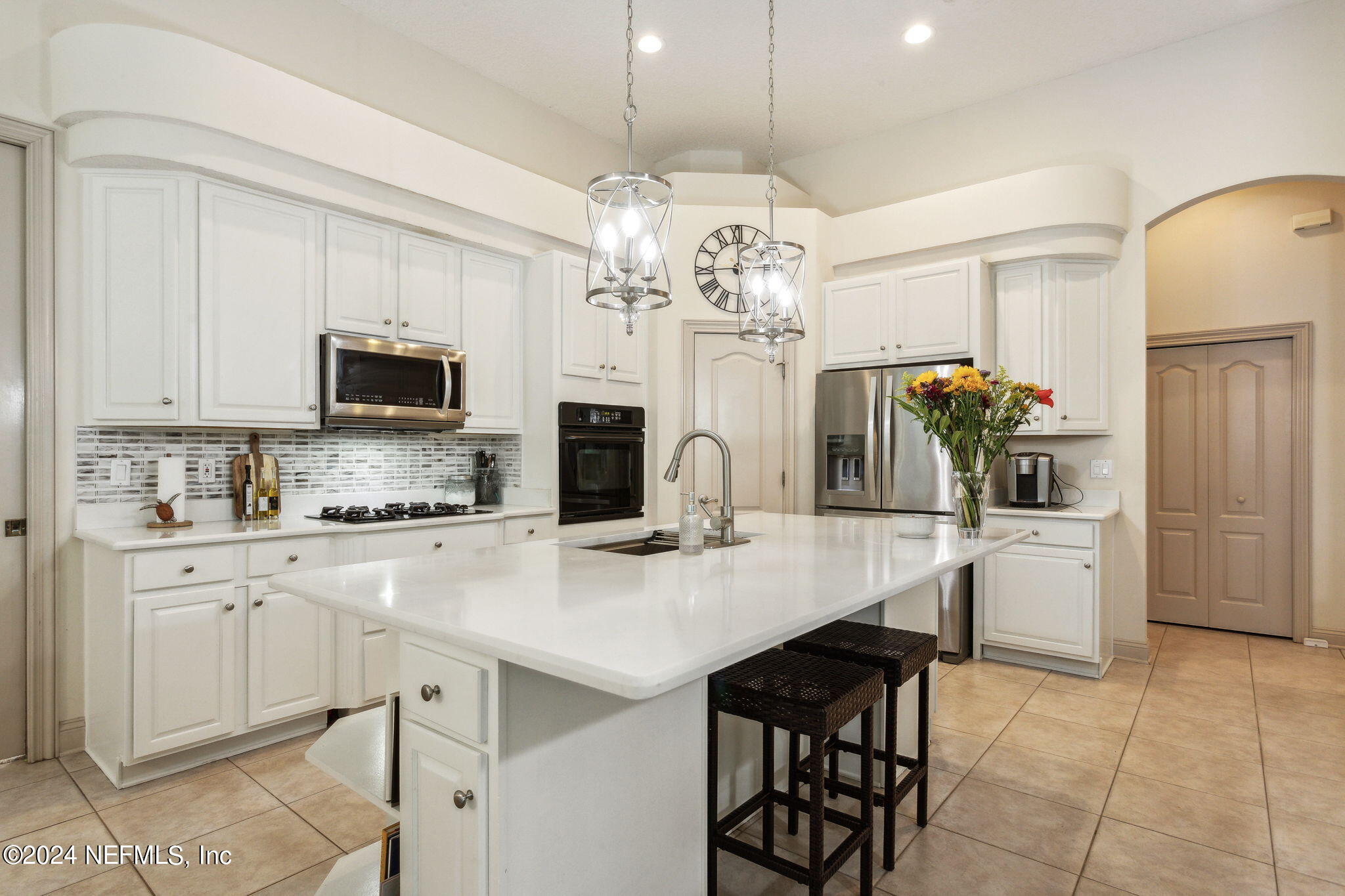 508 HONEY LOCUST Lane