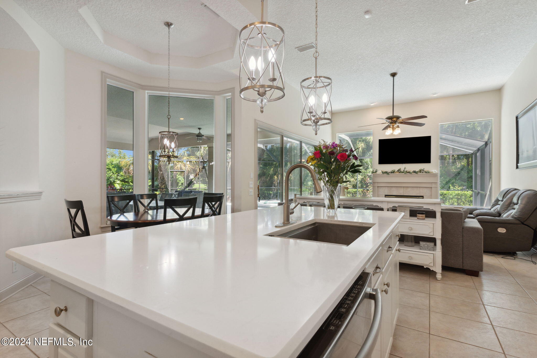 508 HONEY LOCUST Lane