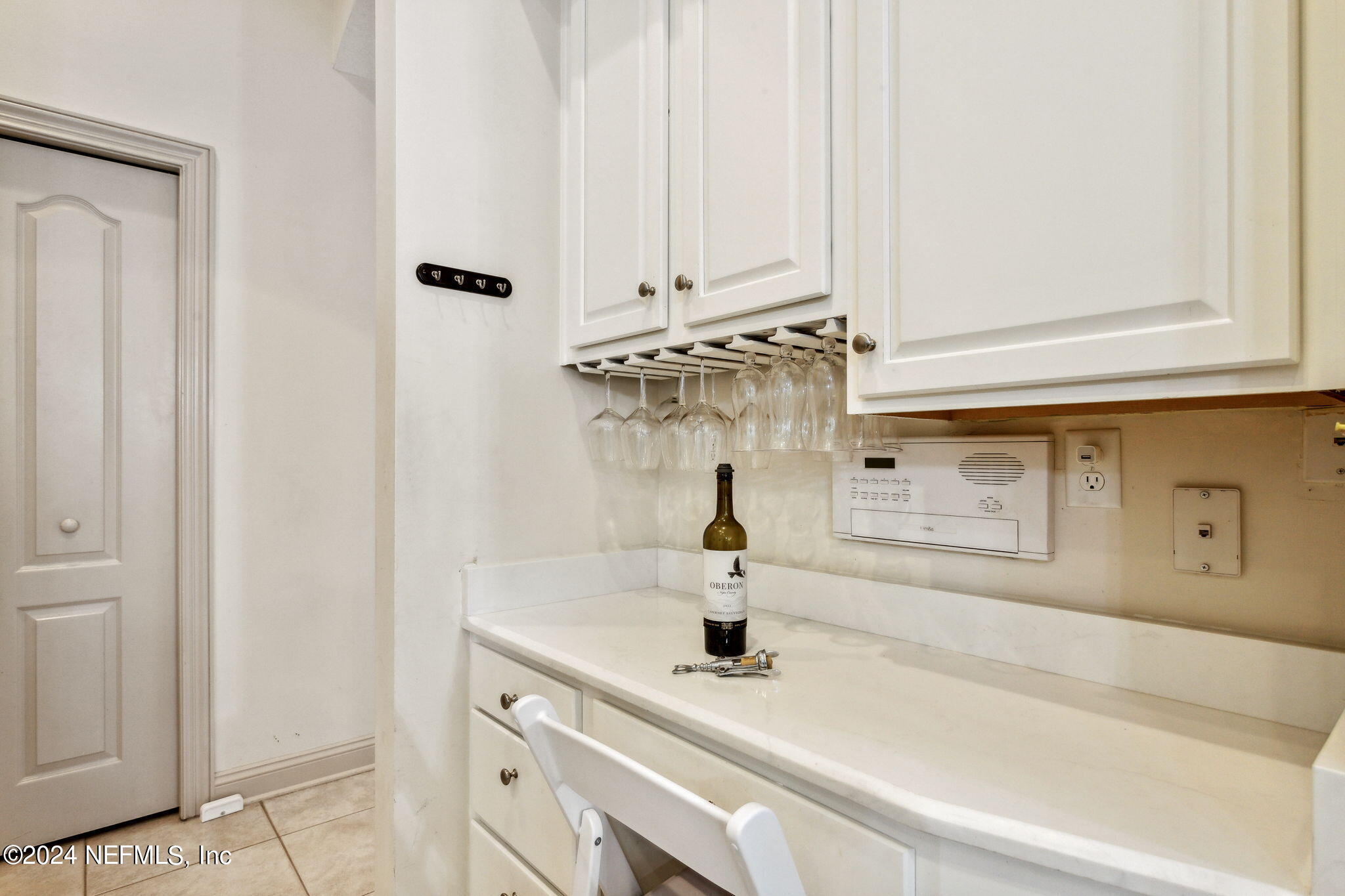 508 HONEY LOCUST Lane