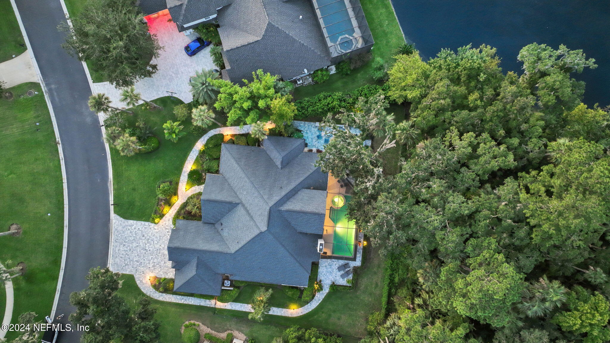 508 HONEY LOCUST Lane