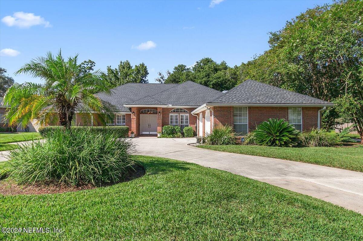 9676 TRENDLE Lane