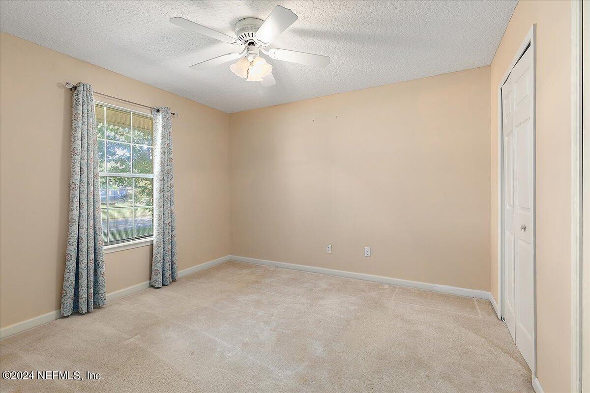 9676 TRENDLE Lane