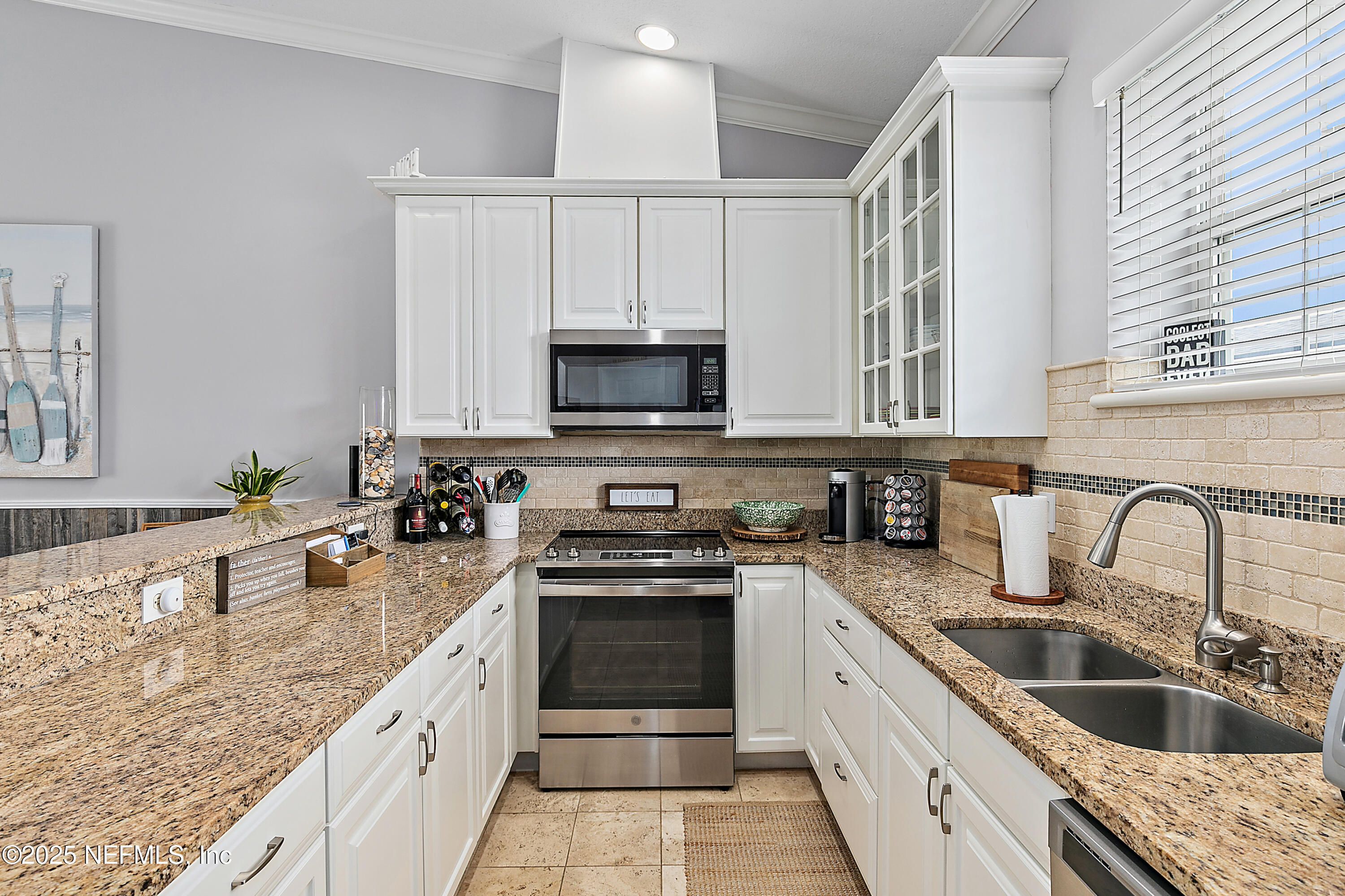 133 14TH Avenue S, 133