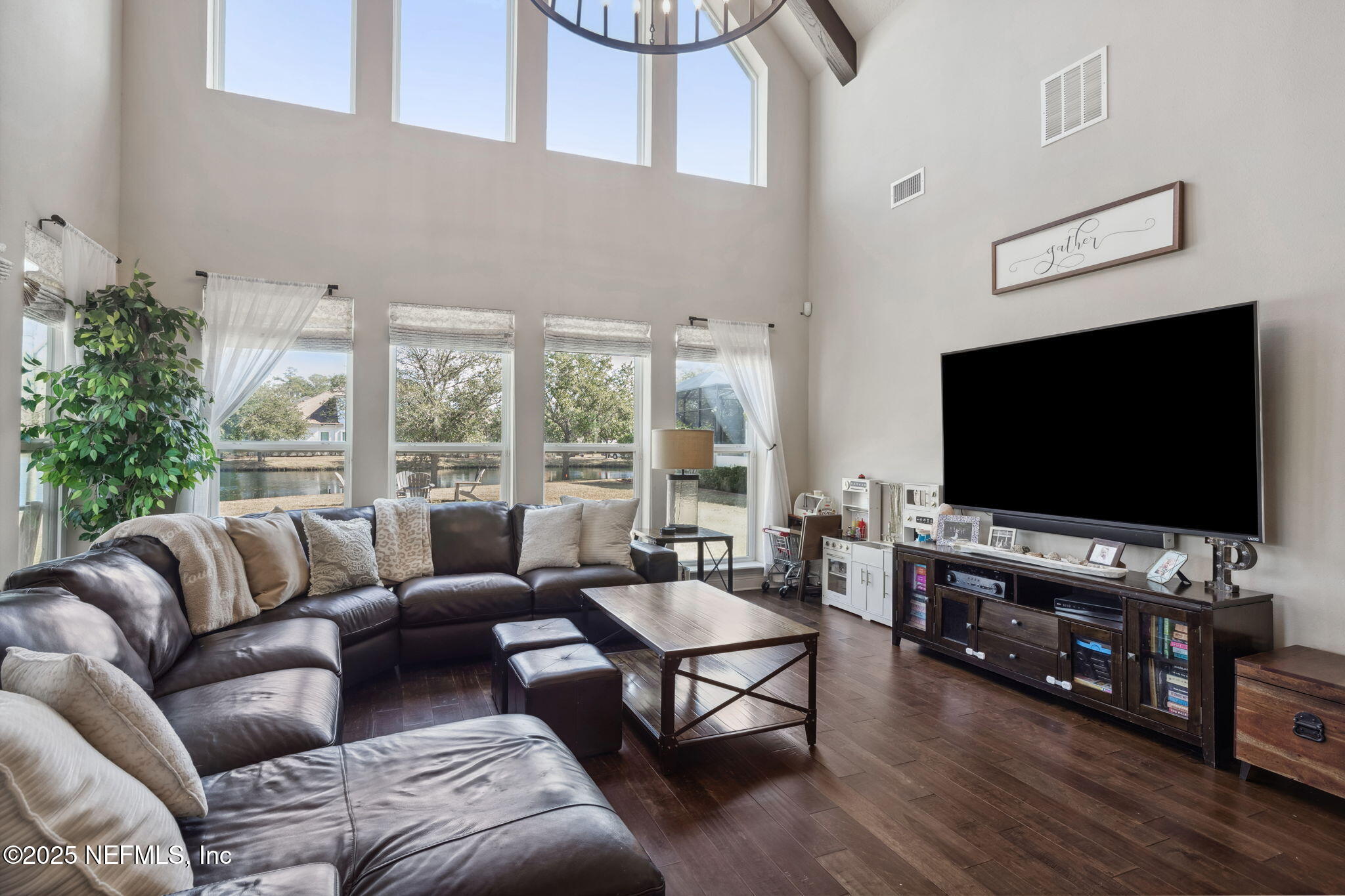 279 PAYASADA Circle