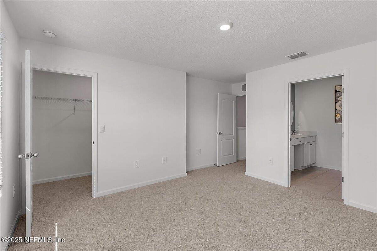 24 SUNNYVALE Street