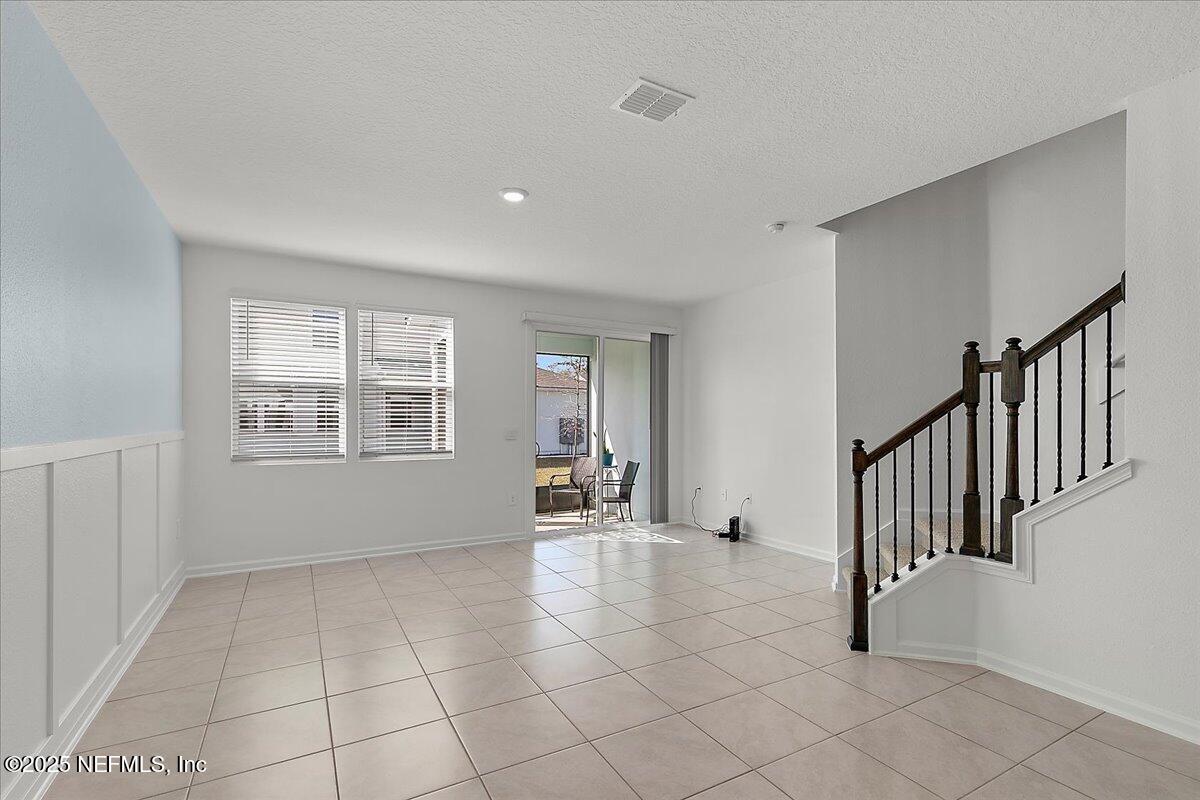 24 SUNNYVALE Street