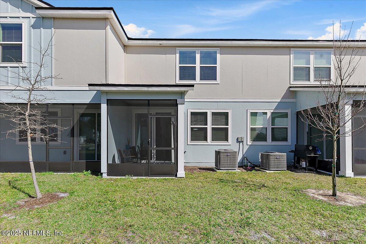 24 SUNNYVALE Street