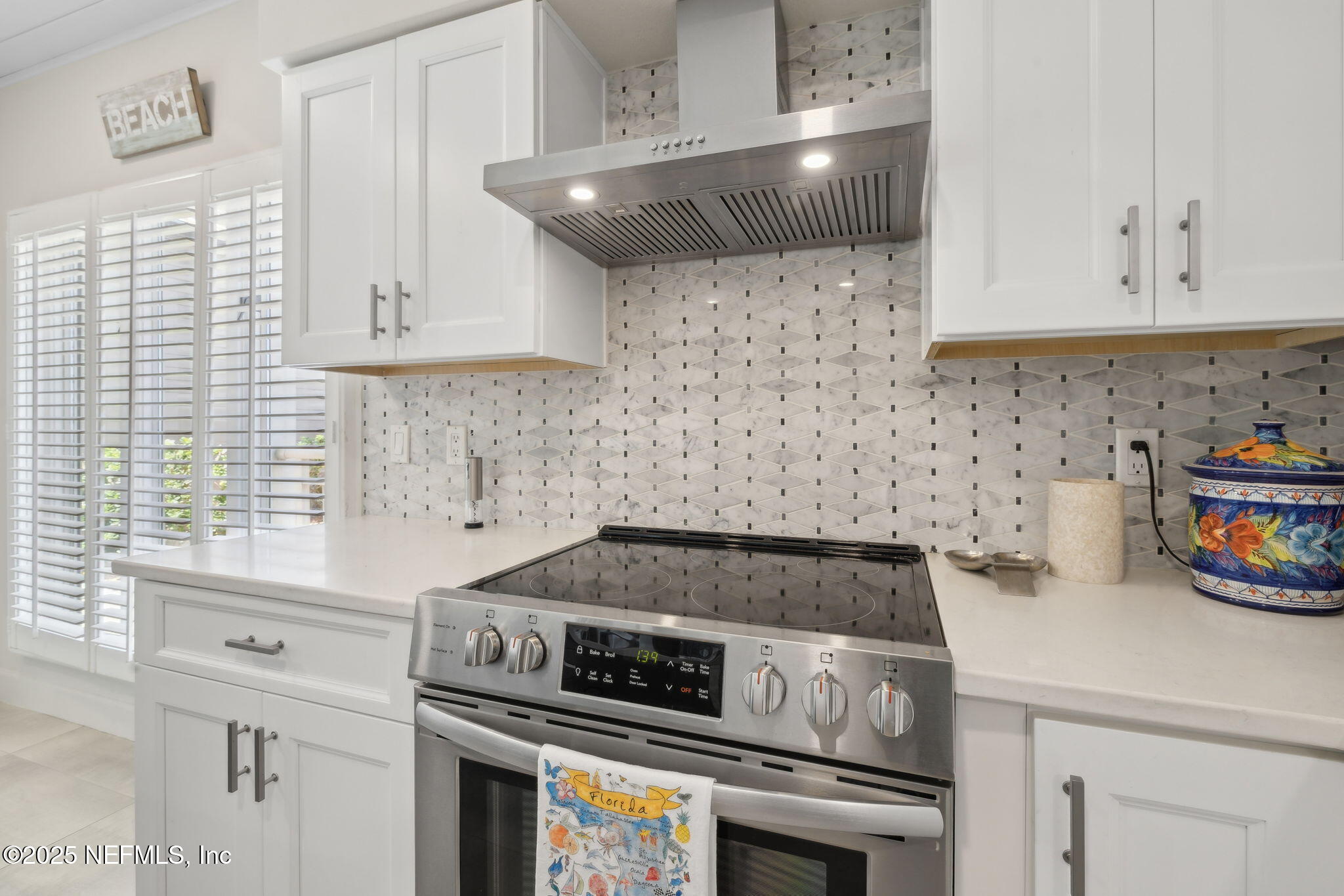 169 SEA HAMMOCK Way