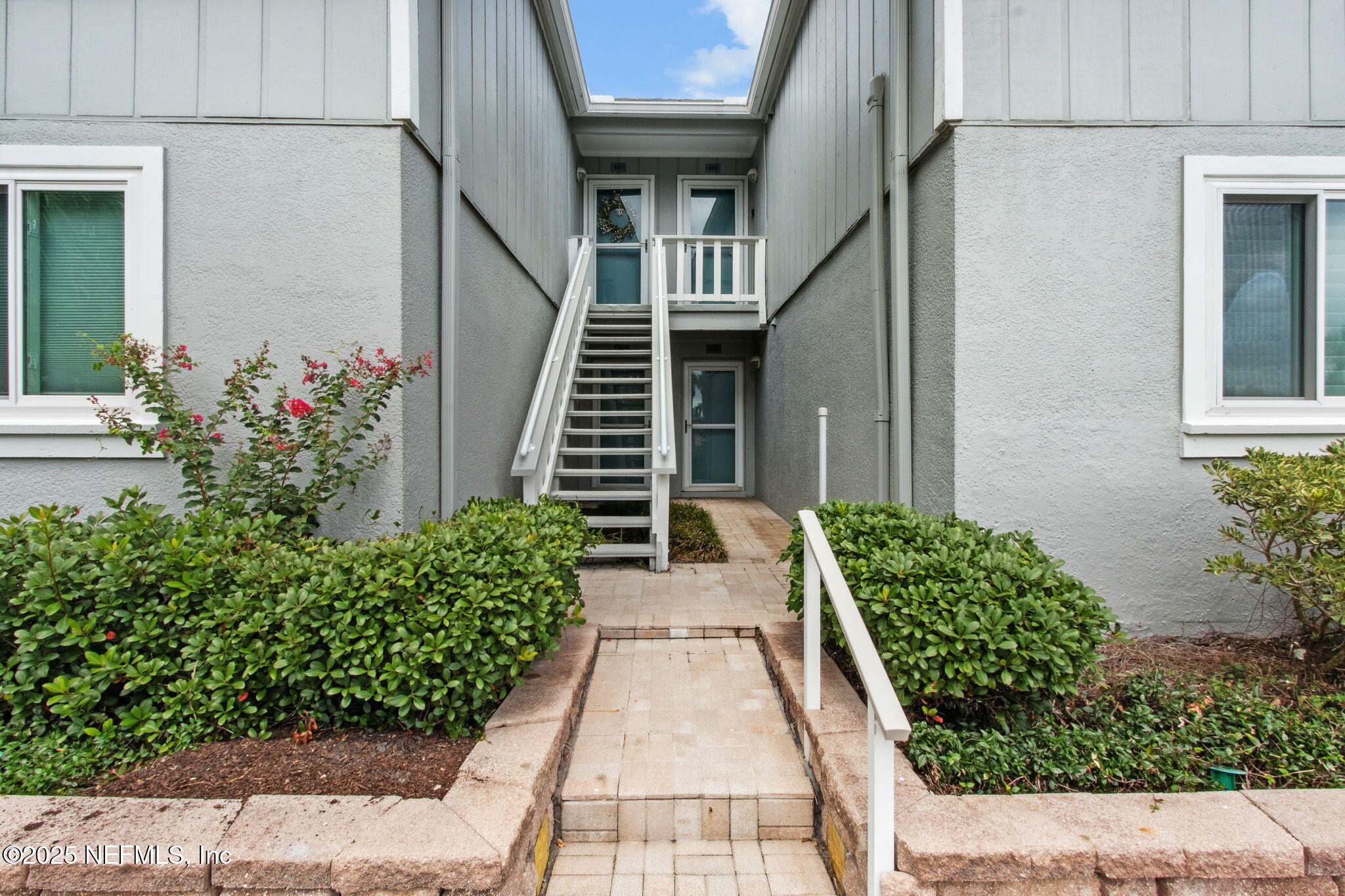 603 SUMMER Place