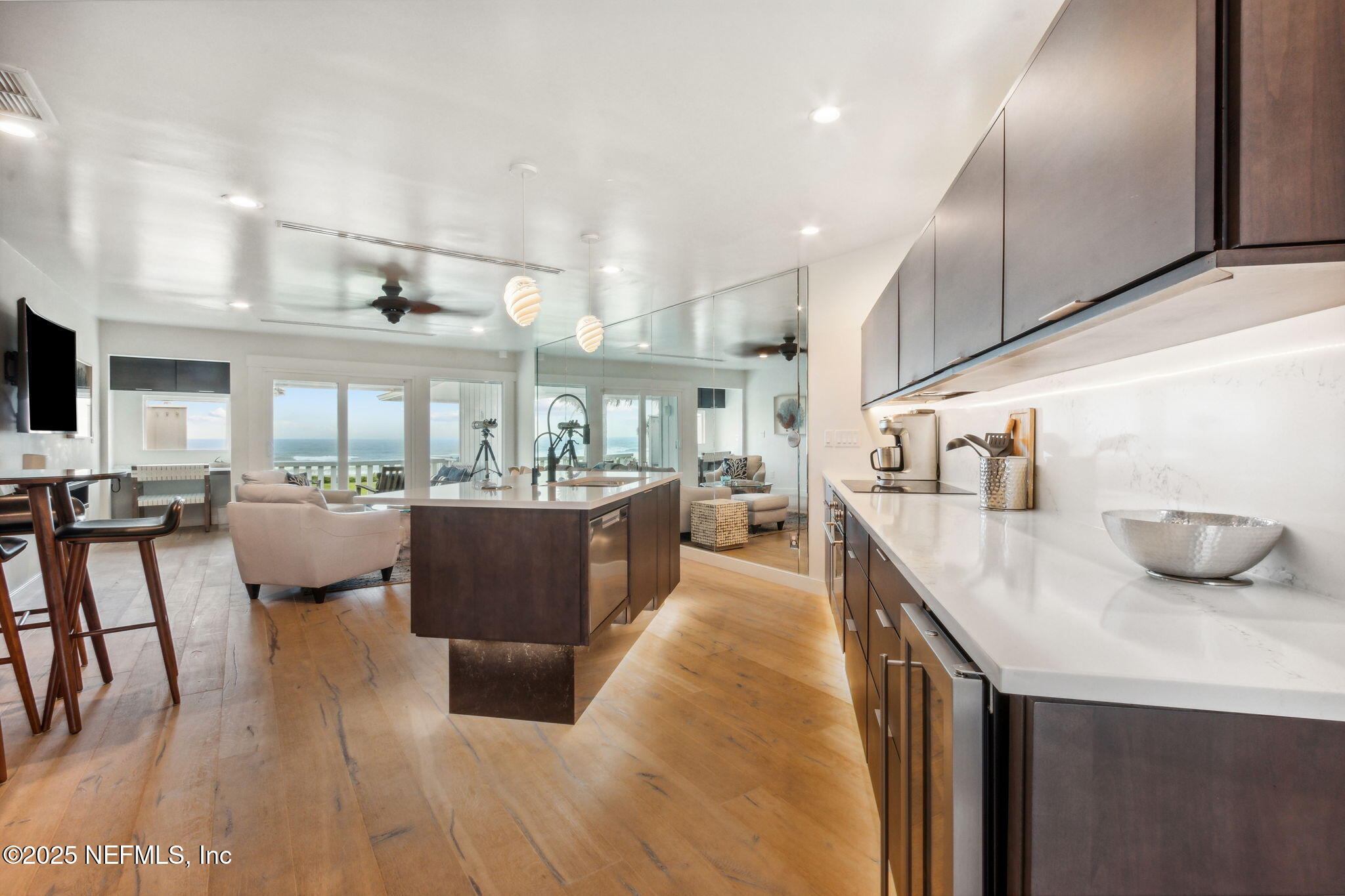 603 SUMMER Place