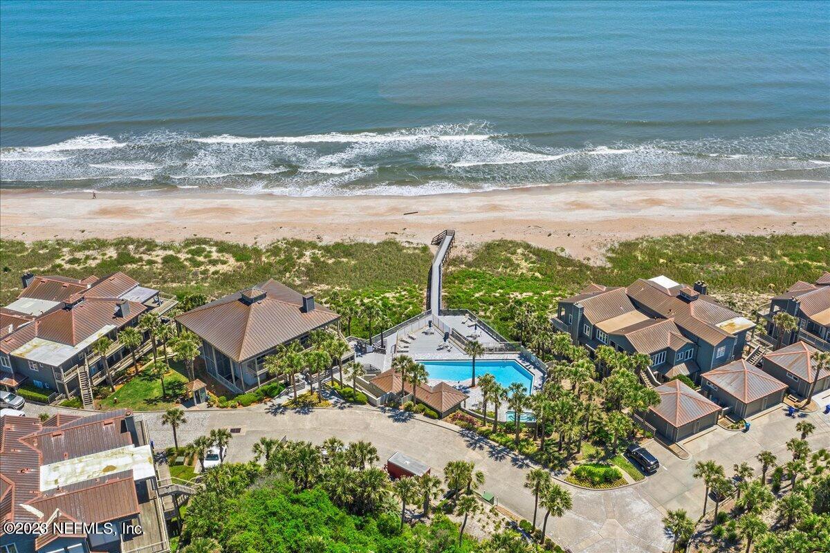 183 SEA HAMMOCK Way
