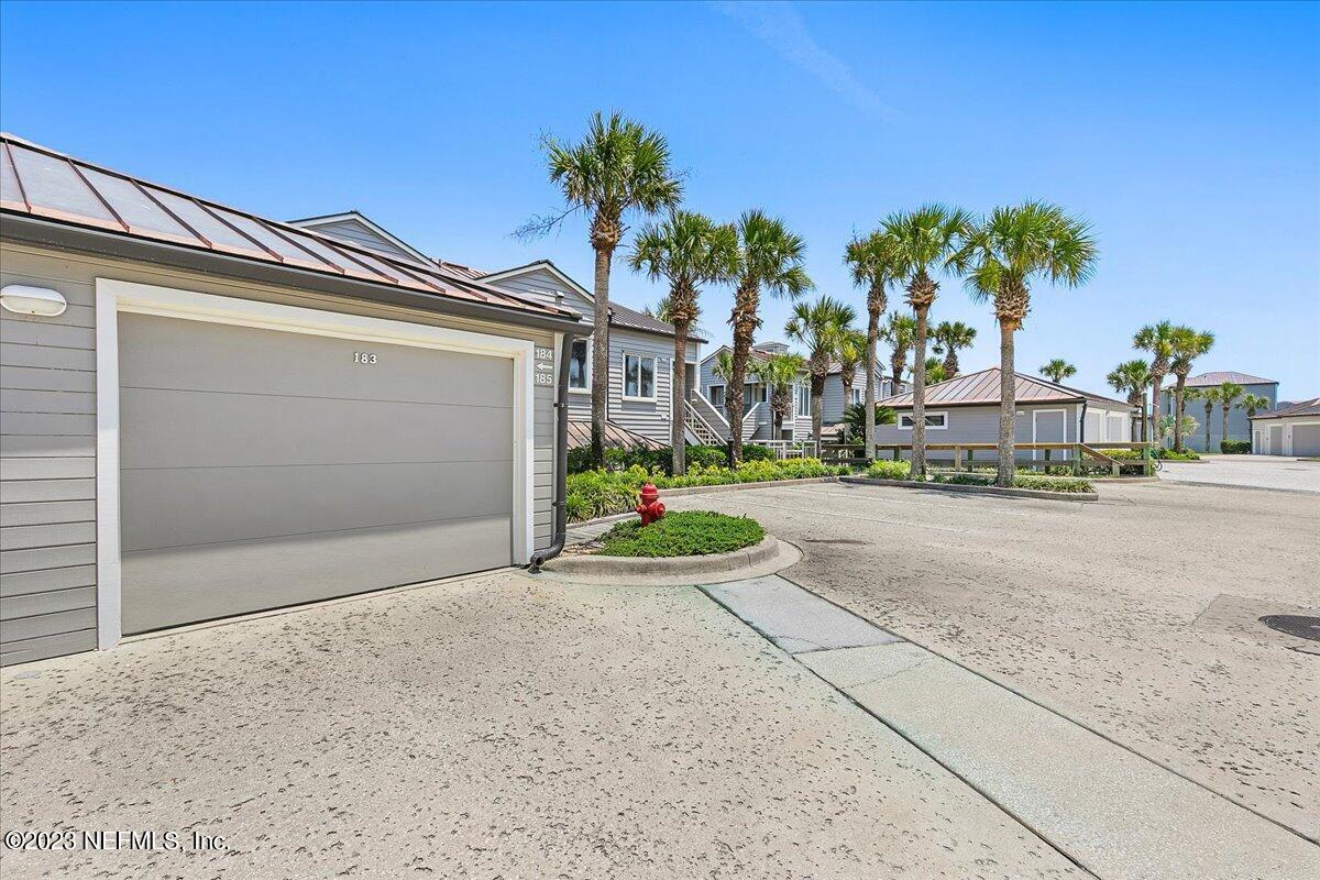 183 SEA HAMMOCK Way