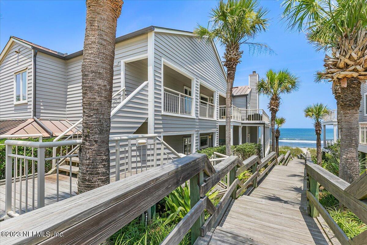 183 SEA HAMMOCK Way