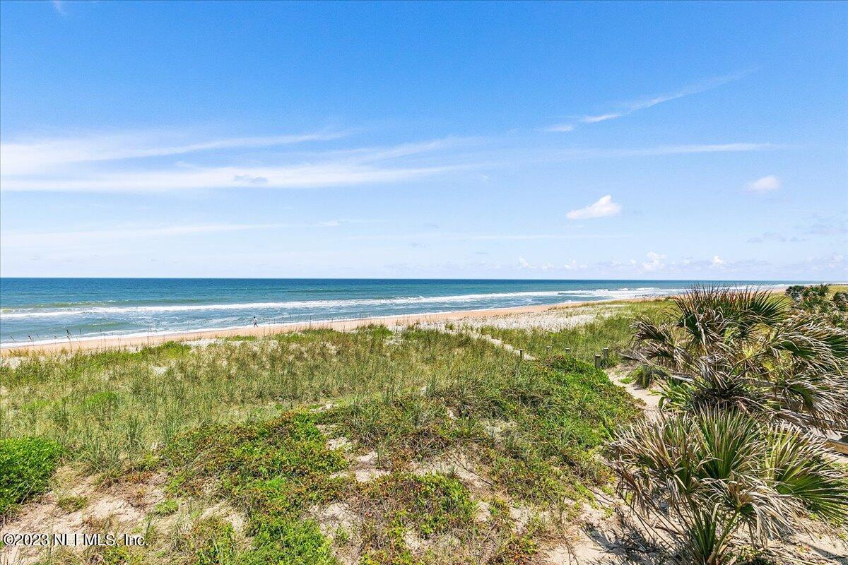 183 SEA HAMMOCK Way