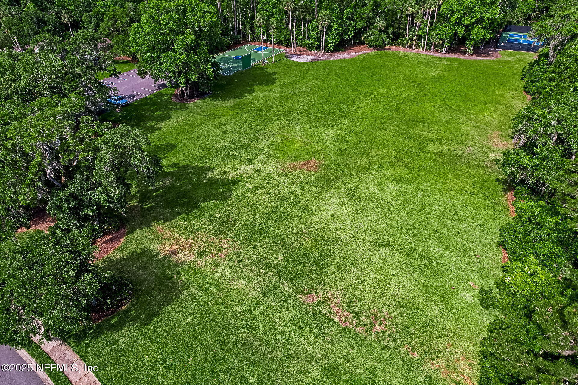 844 SAWYER RUN Lane