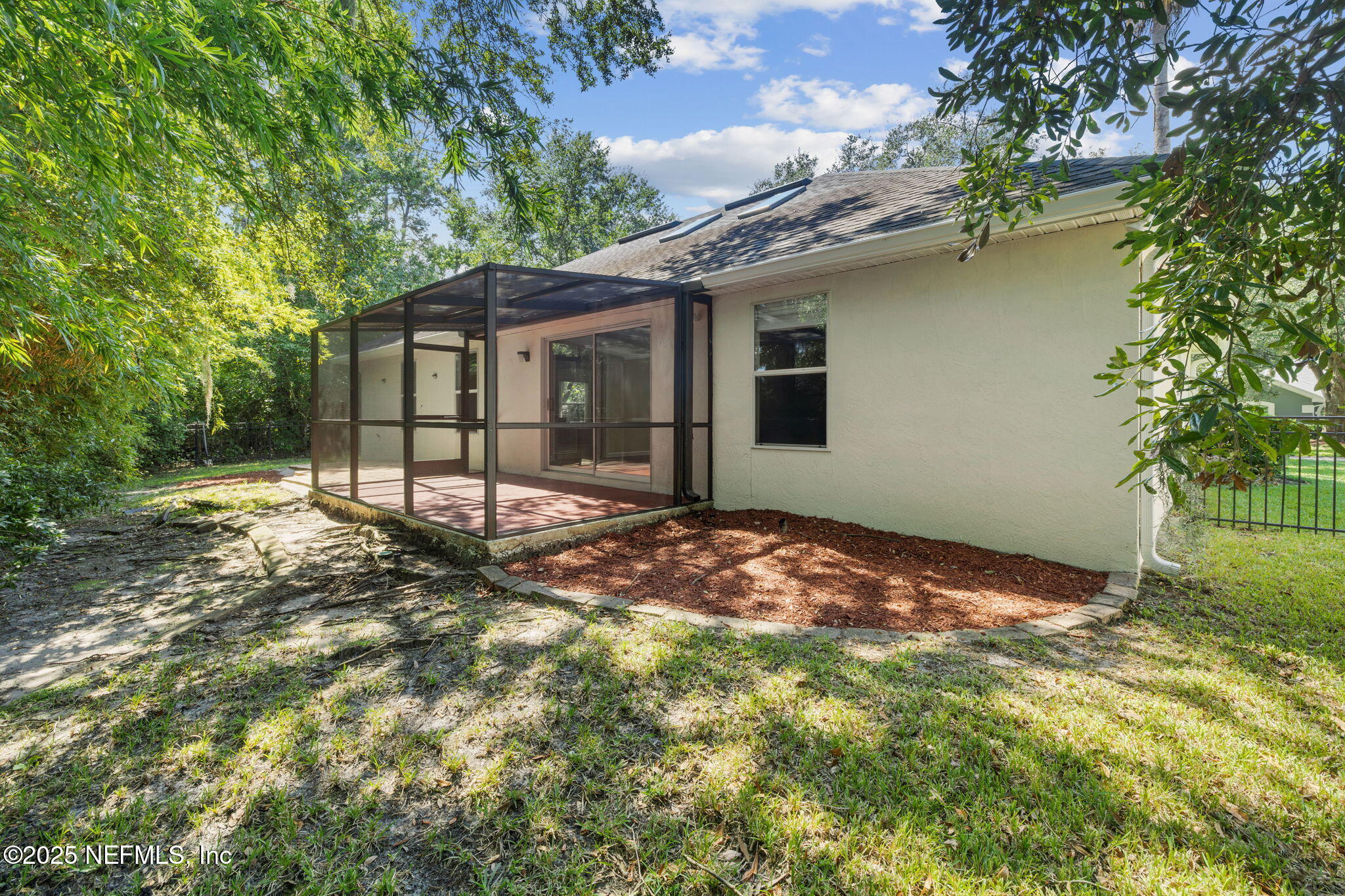 844 SAWYER RUN Lane