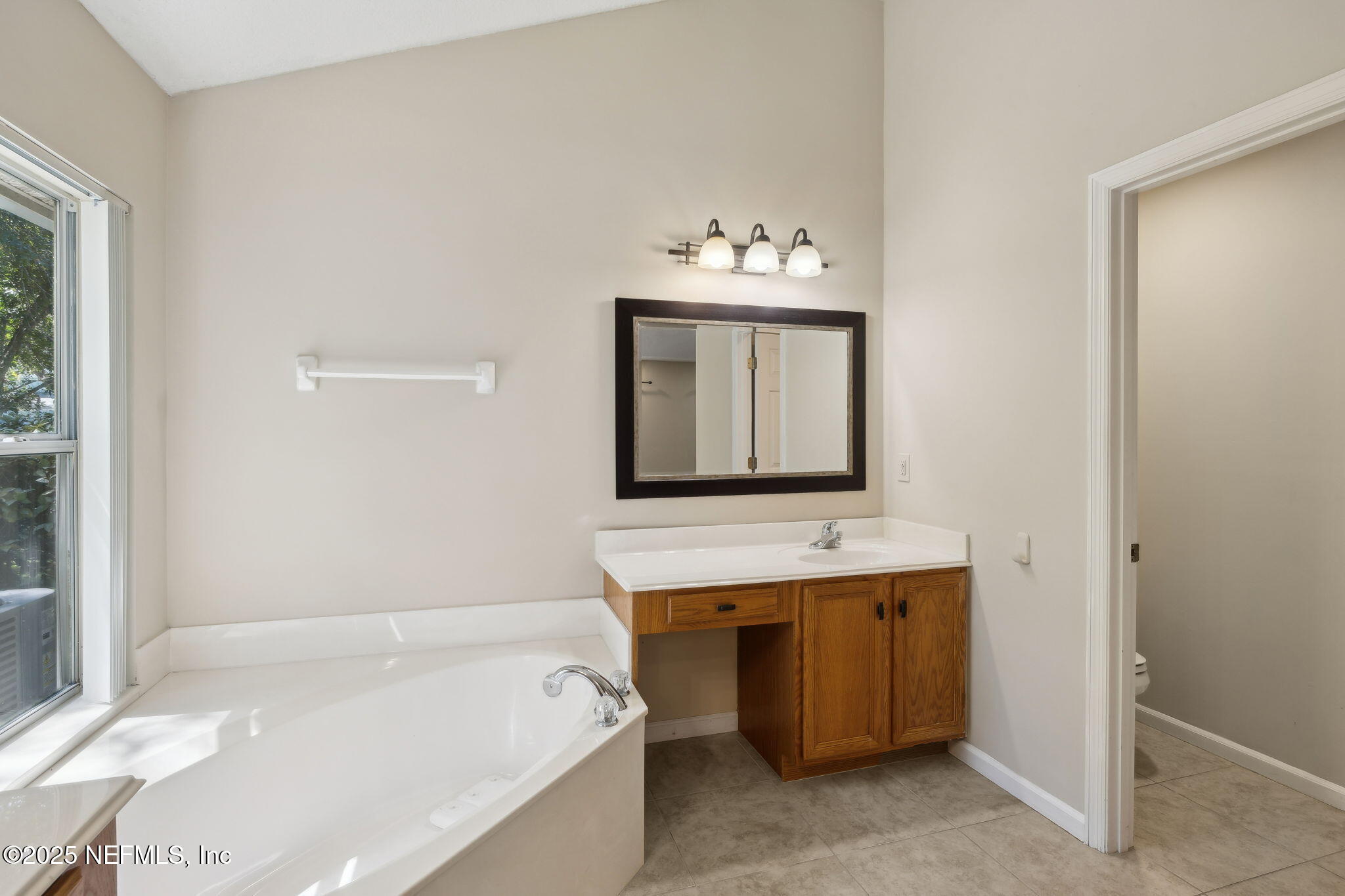 844 SAWYER RUN Lane
