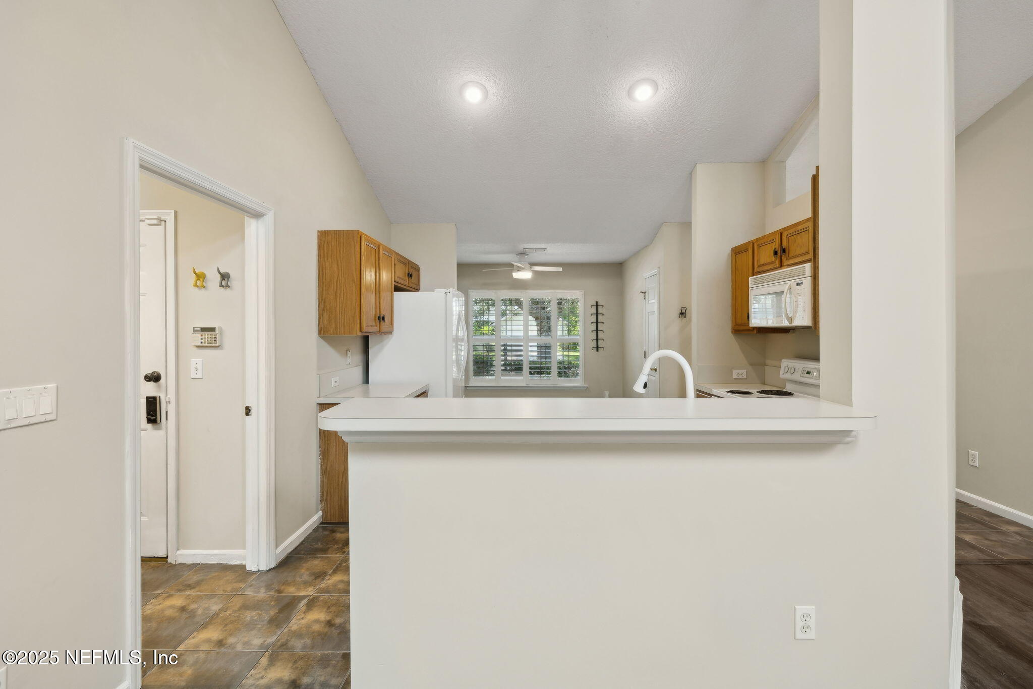 844 SAWYER RUN Lane