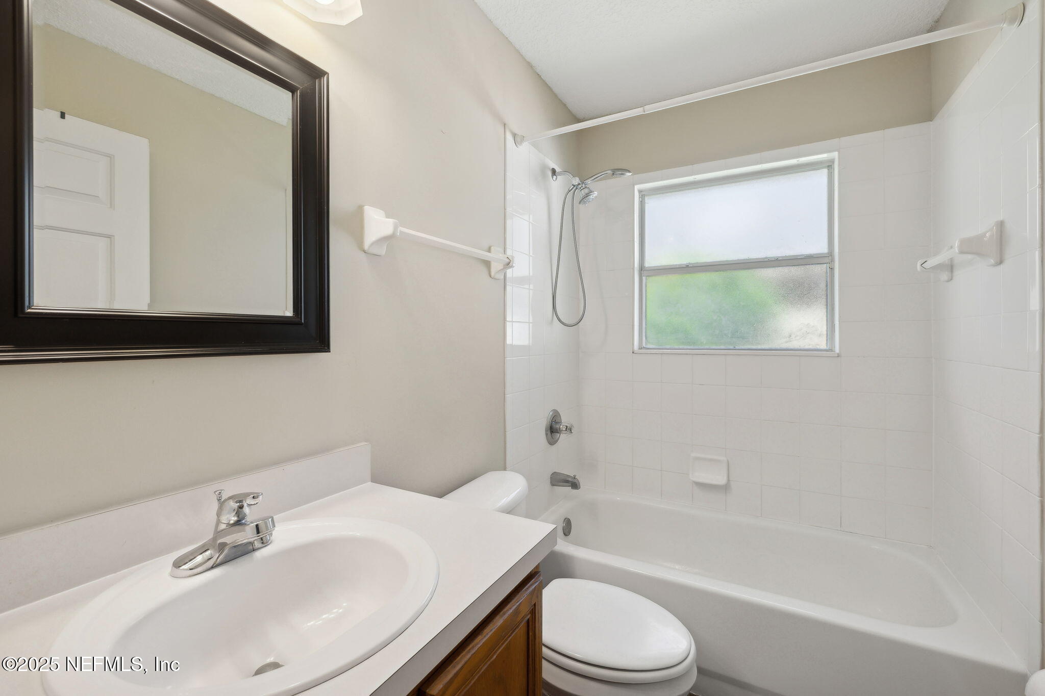 844 SAWYER RUN Lane