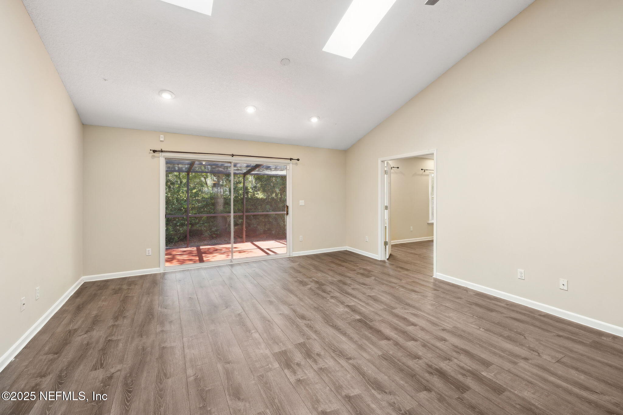 844 SAWYER RUN Lane